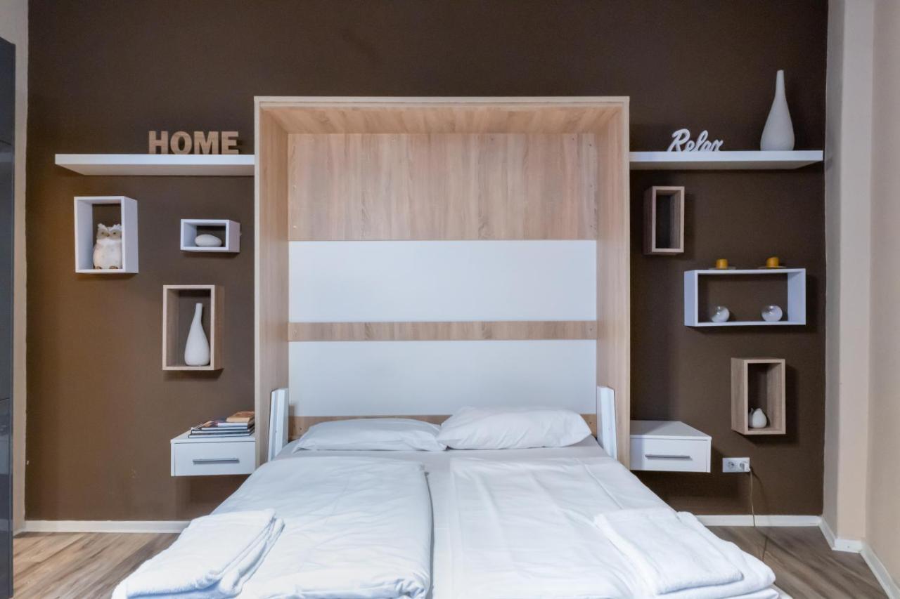 Upmarket Studio With Balcony In Friedrichshain Appartement Berlijn